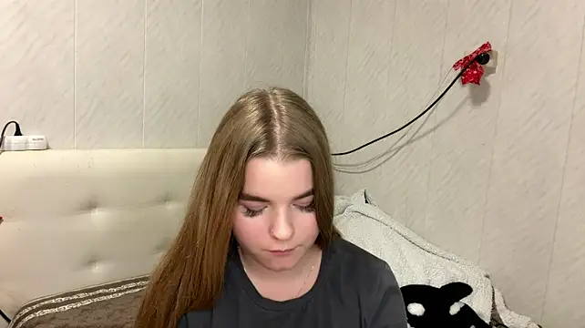 liviasmelser's live room