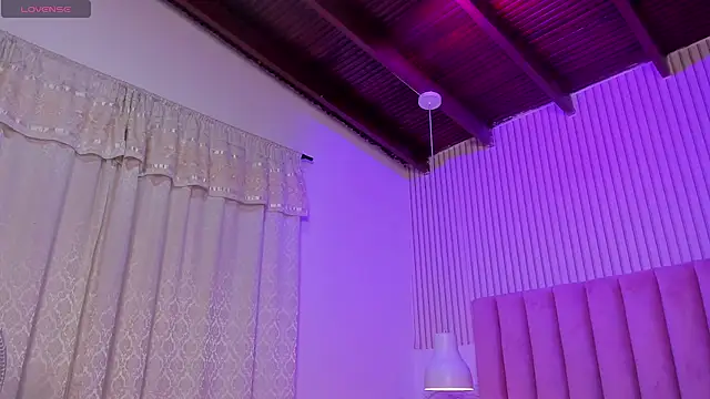 ScarlettDreamss7 live sex cam