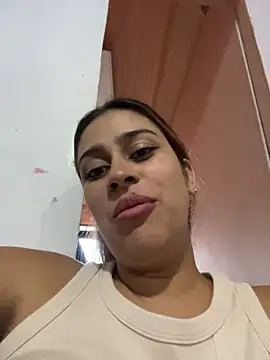 MariBelle1 live cam on StripChat