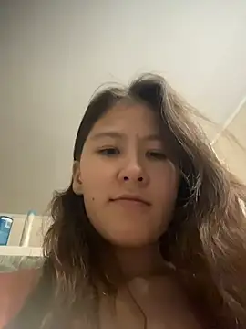 Riz_girl live cam on StripChat