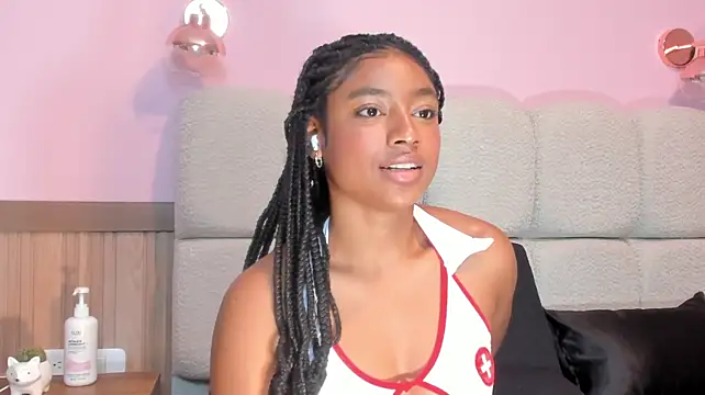 laraebony_ (F teen) - Fuck me hard (let's ride your cock)😈🔥
