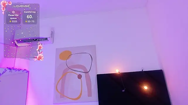 littleebonny live cam on StripChat