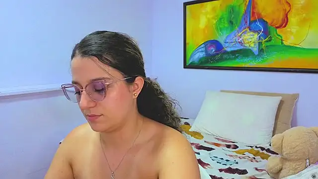 katiaa_lovv live cam on StripChat