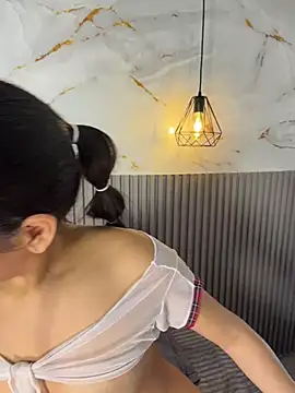 Doll_ashleyy live cam on StripChat