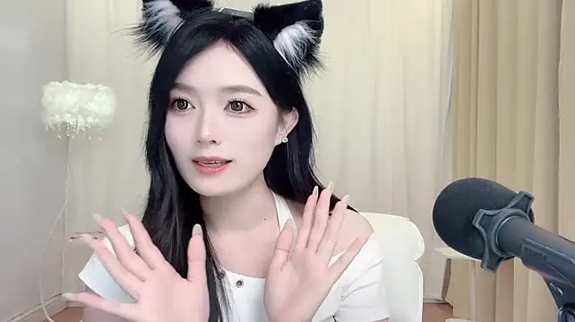 LiLy0608 live cam on StripChat