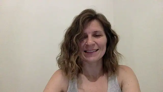 Zirelliny live cam on StripChat