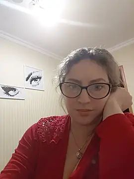 YourDreamLia35 live cam on StripChat