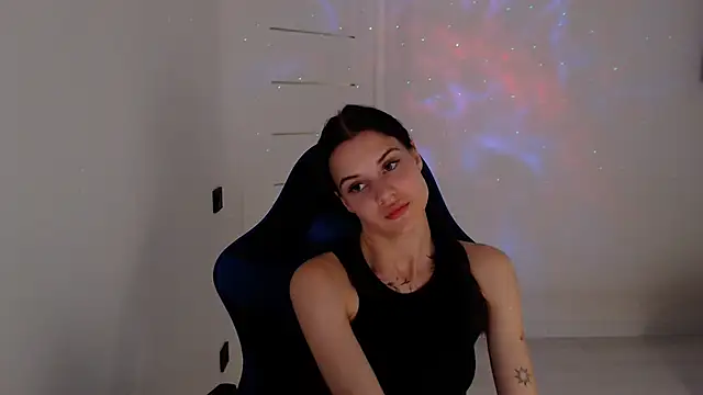 MerieLove7 live cam on StripChat