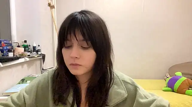 SaintMari live cam on StripChat