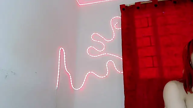 Sweet_Everlin01 live cam on StripChat