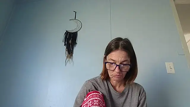 bamalove80 live cam on StripChat
