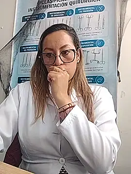 Dr-Kathy_23 live cam on StripChat