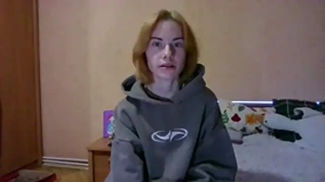 Fiona_Night live cam on StripChat