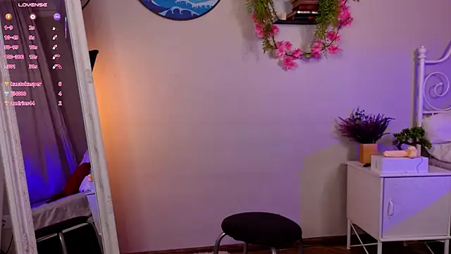 Kelly_Woods live cam preview