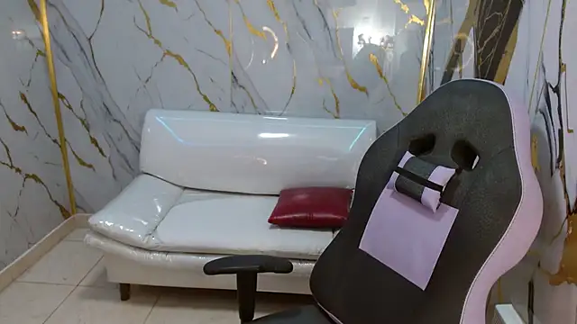 naomis_36