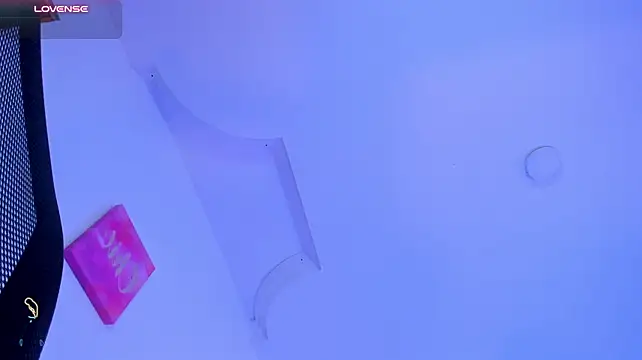 Alana-Fox_