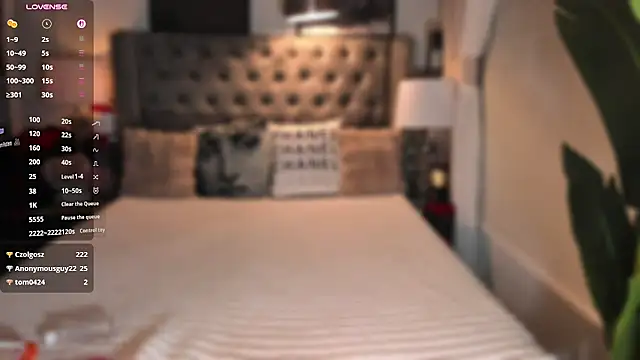 ParisianDoll live sex cam
