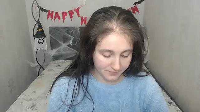 Holliy_Cooper