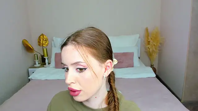 _Sweet__Cherry_ live cam on StripChat