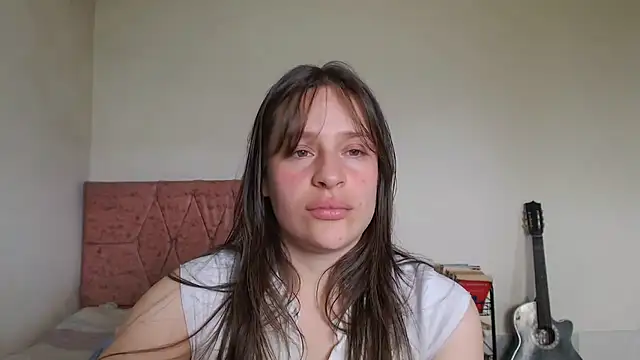 Serenity live cam on StripChat