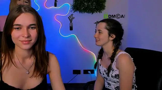 bella_dorn live cam on StripChat