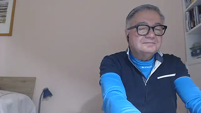 YOU6me on Stripchat