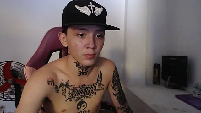 nick_boystraight