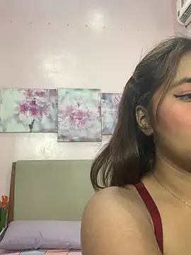 yarasmith (F young) - lick my nipple😋