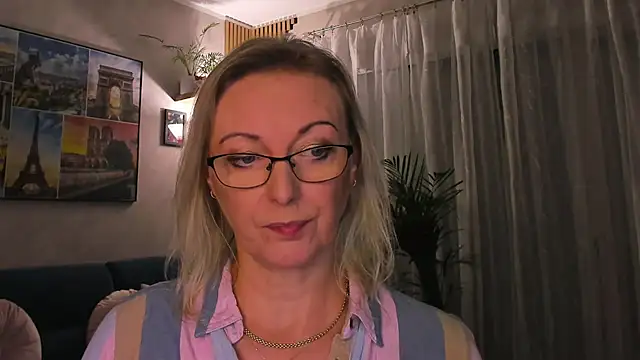 vanessa_chat