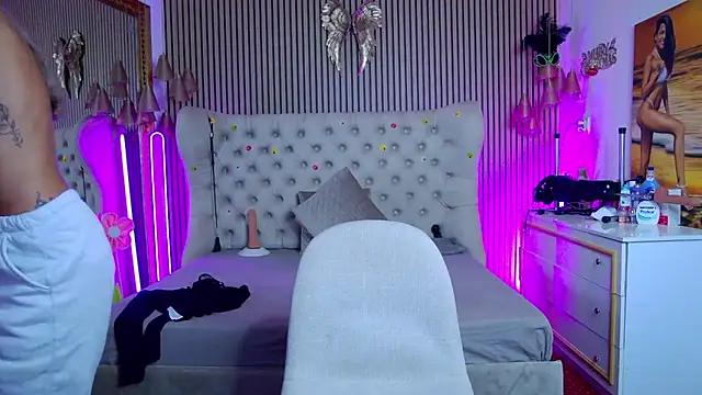 playfulshow's live room