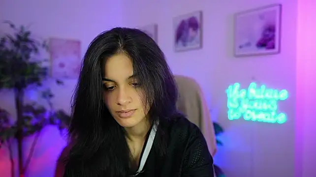 Hanna_Rai live cam on StripChat