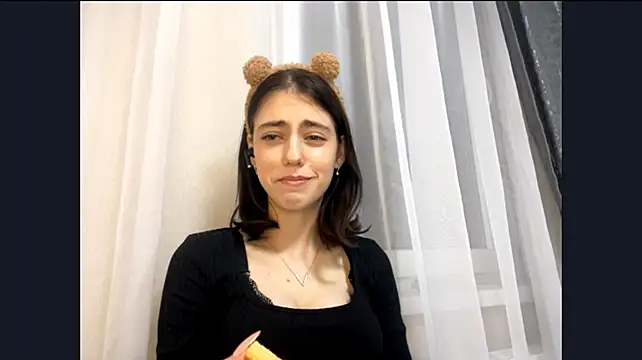 JessicaRomjue live cam on StripChat
