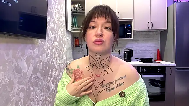 Eliana_Fox_ live cam on StripChat