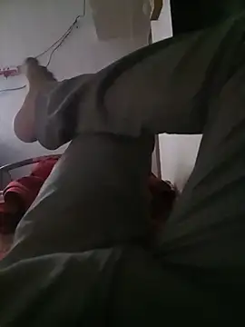 Sexyboytrance live cam on StripChat
