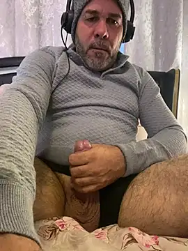 Cristian-Brayan live cam on StripChat