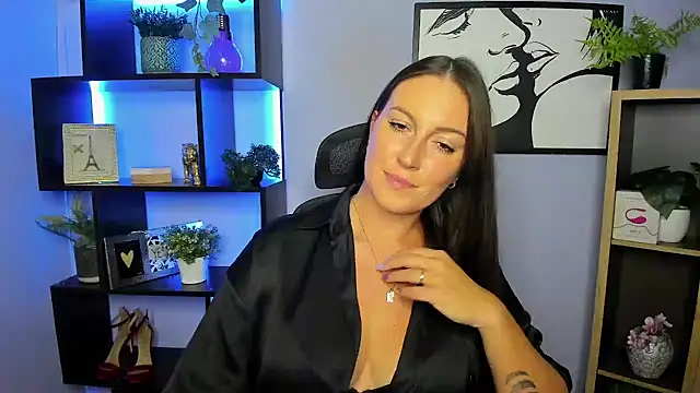 FUN_AMI live cam on StripChat