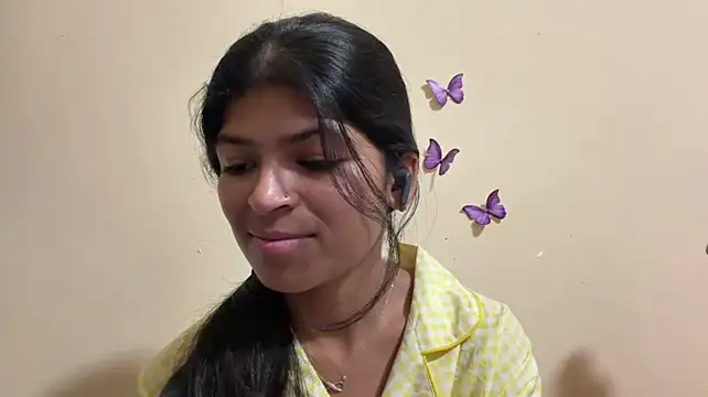 NgaMuszar live cam on StripChat