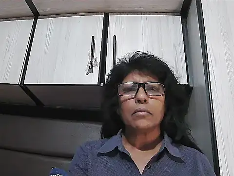 MsDebbie live cam on StripChat
