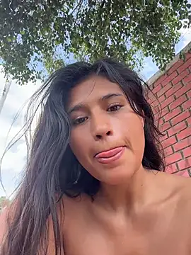 sexi_noemi Live Webcam on Stripchat