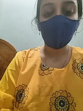 Tamil_shalini live cam on StripChat