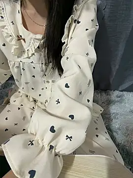 Kim_2k live cam on StripChat