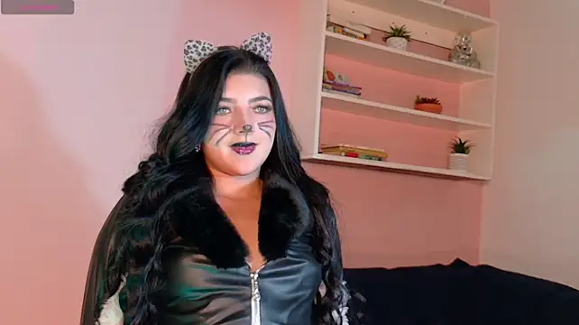 MiiaaVelvett__ live cam on StripChat