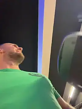Johnytrain live cam
