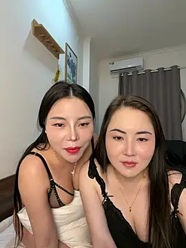 edges- live cam on StripChat