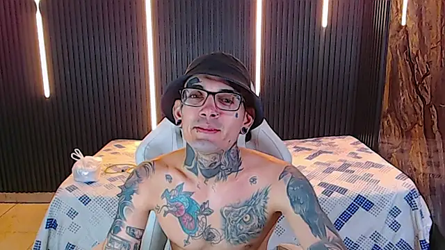 Boy_tatto77