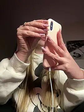 alisawhite (F young) - Let’s play? Naked + 3 photos 4last tip