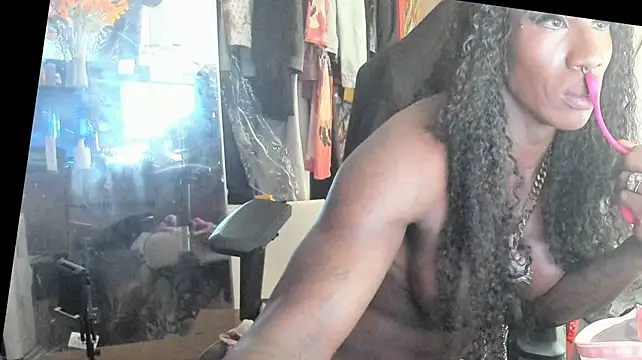 Motherbigbus live cam