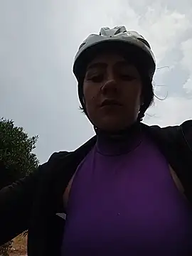 CAROLINE__07