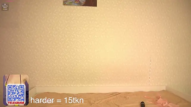 cream_fucks webcam
