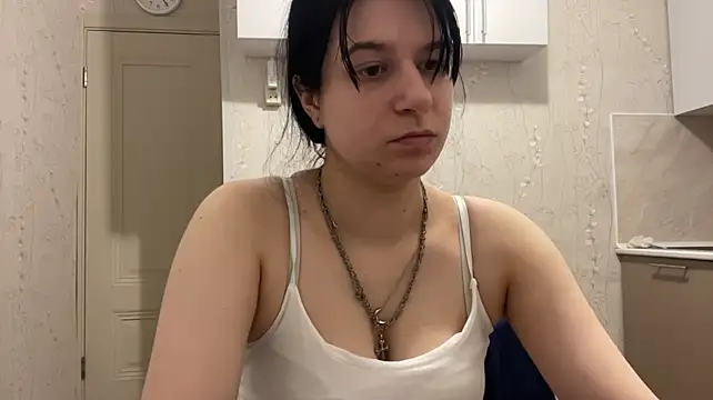 ChrystalWhittet live cam on StripChat